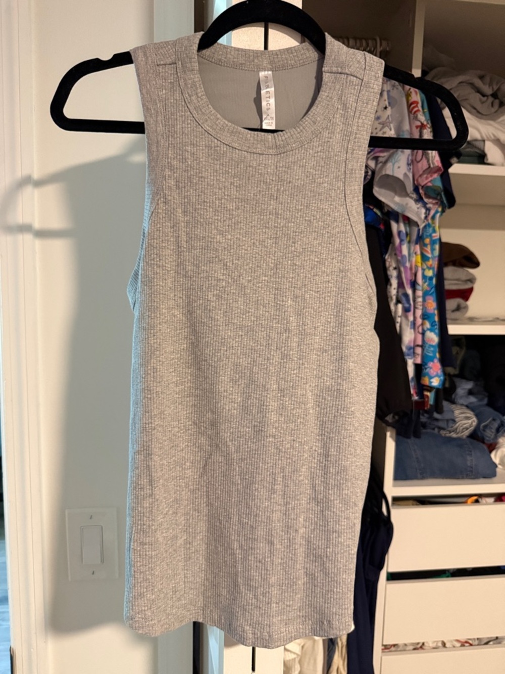 Fabletics Heather Gray Ribbed Crewneck Tank